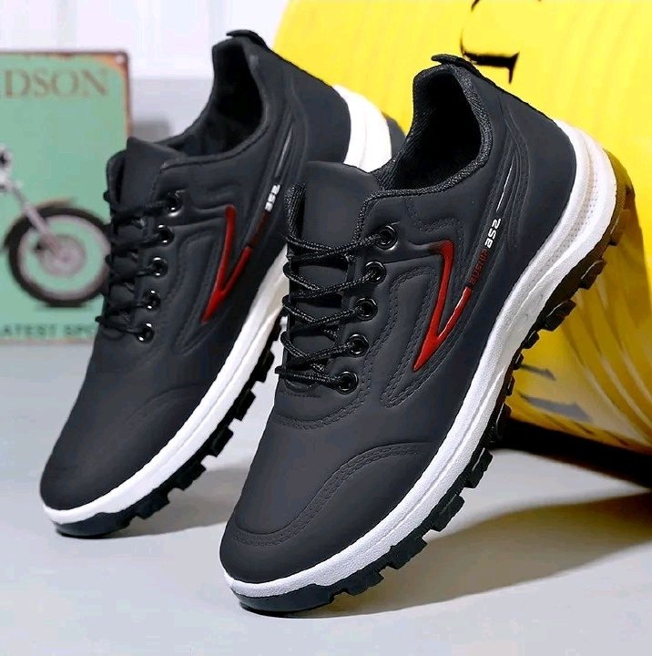 Men’s Athletics Sneakers – Black + Red | Breathable, Non-Slip & Comfortable Casual Shoes.